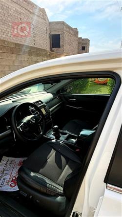 تۆیۆتا کامری